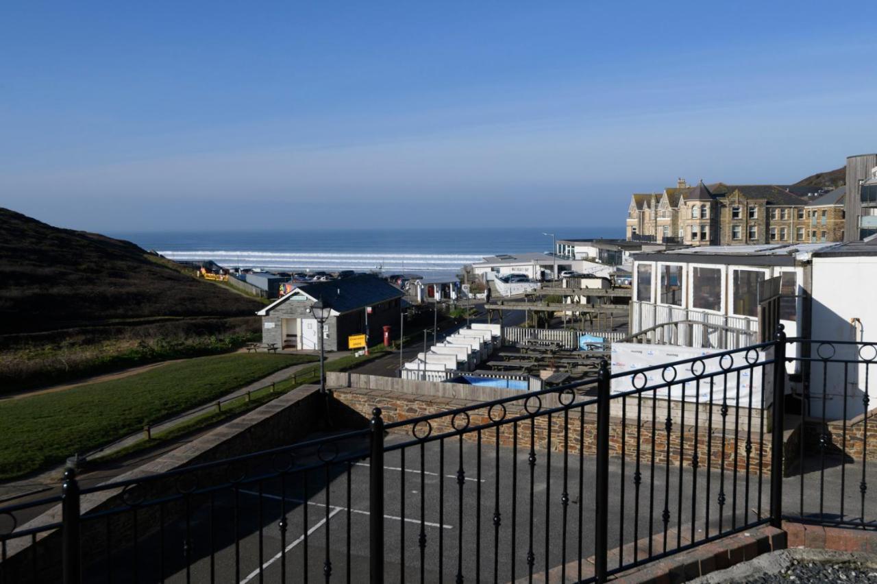 Beachcombers Apartments New Quay エクステリア 写真