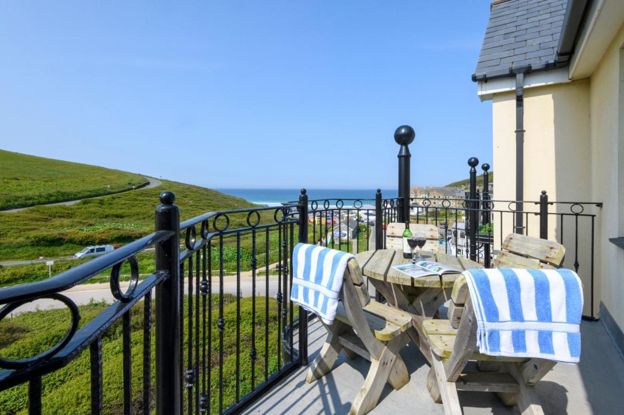 Beachcombers Apartments New Quay エクステリア 写真
