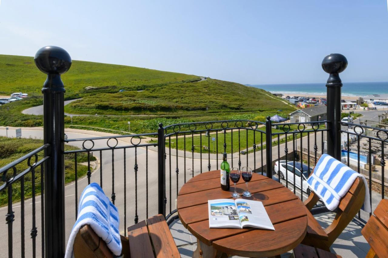 Beachcombers Apartments New Quay エクステリア 写真